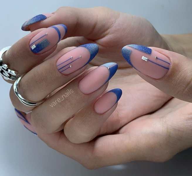 Френч на миндальных ногтях: 70 популярных и стильных идей
