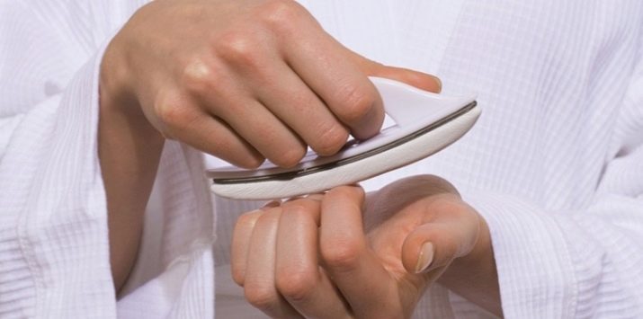 Прозрачный маникюр (67 фото): как покрыть ногти бесцветным лаком в домашних условиях?
