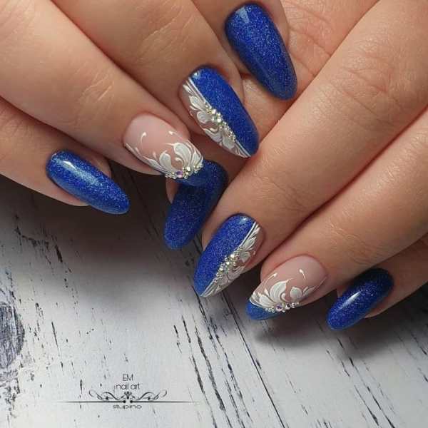 Синий свадебный маникюр на короткие ногти (70 фото)
