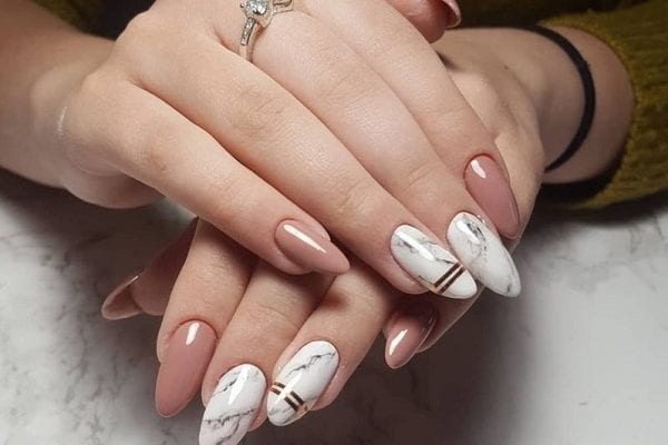 Маникюр, выбранный обеспеченными женщинами