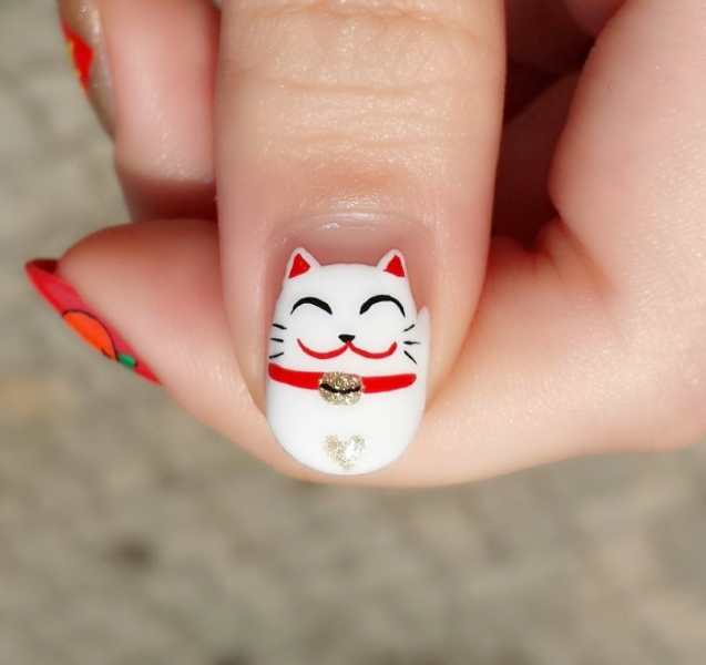 Котята на ногтях (65 фото)
