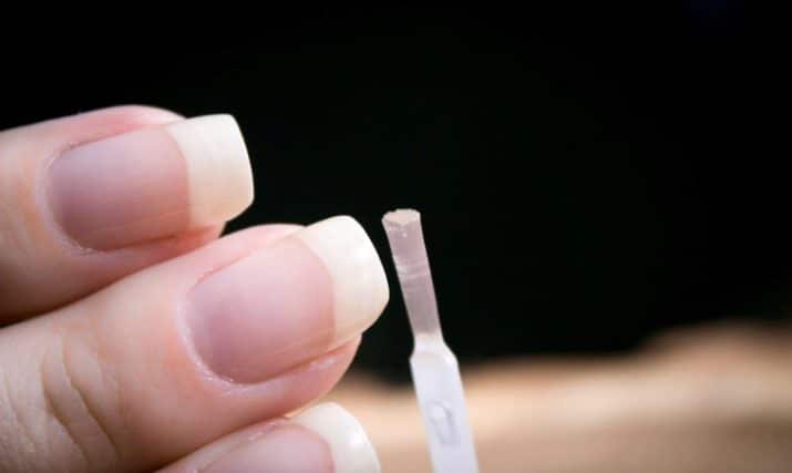 Умная эмаль для ногтей: как использовать регенератор для слоящихся ногтей? Как использовать для роста ногтей, отзывы