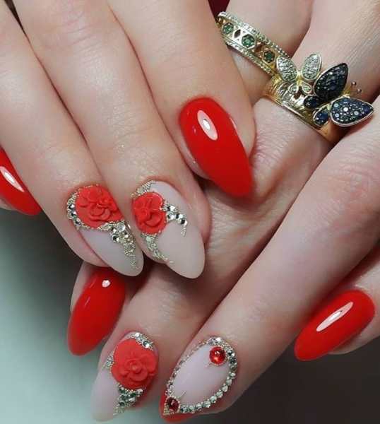 Красные ногти с узорами: 60+ стильных идей для уверенных в себе женщин
