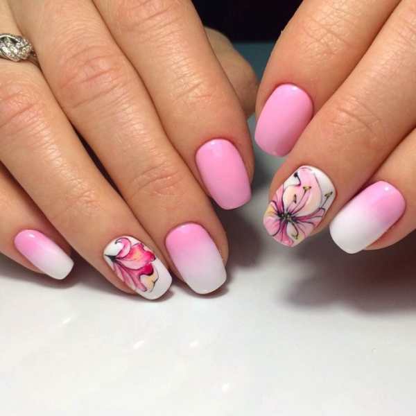 Розовые цветочные ногти (65 фото)
