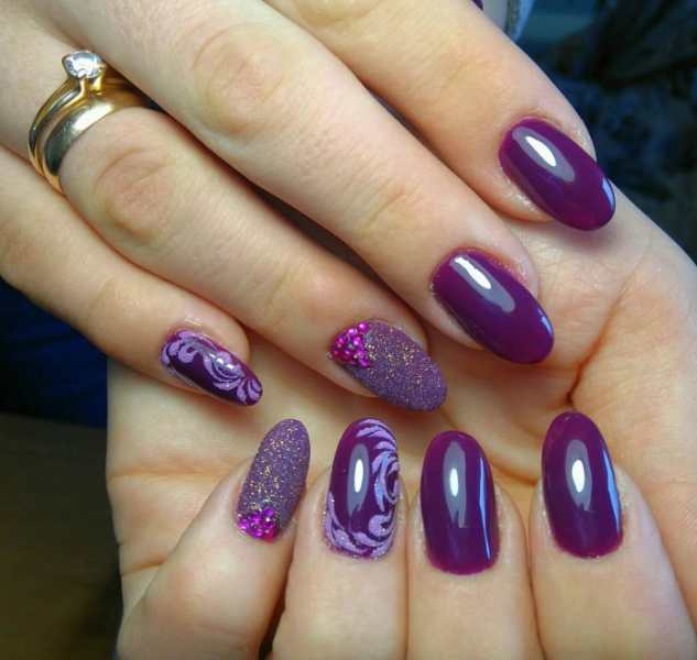 Фиолетовые ногти (53 фотографии)
