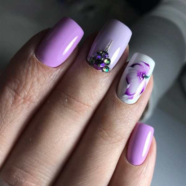Фиолетовые оттенки для ногтей (53 изображения)

