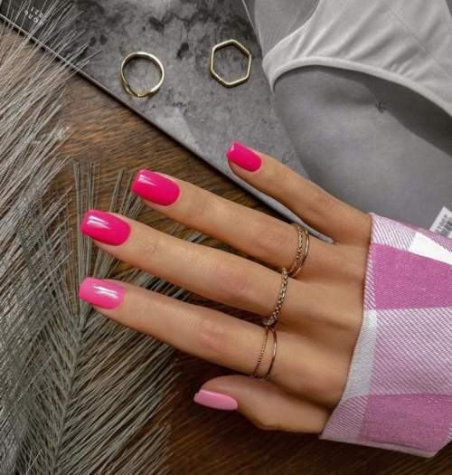 Модные тенденции розовых ногтей на 2022 год: фото, тренды
